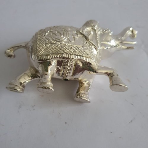 Mini elefante de metal banhado a prata