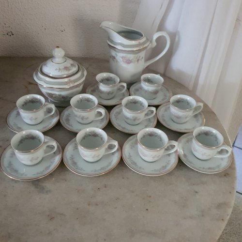 Conjunto de petit café, de porcelana alemã - decada de 40